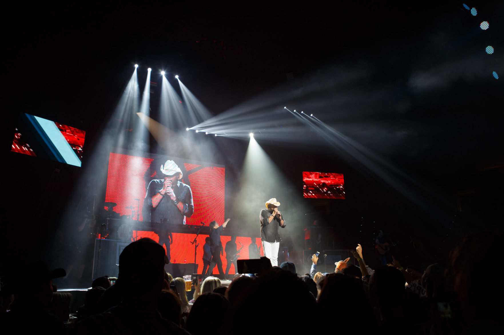Toby Keith 2016 concert